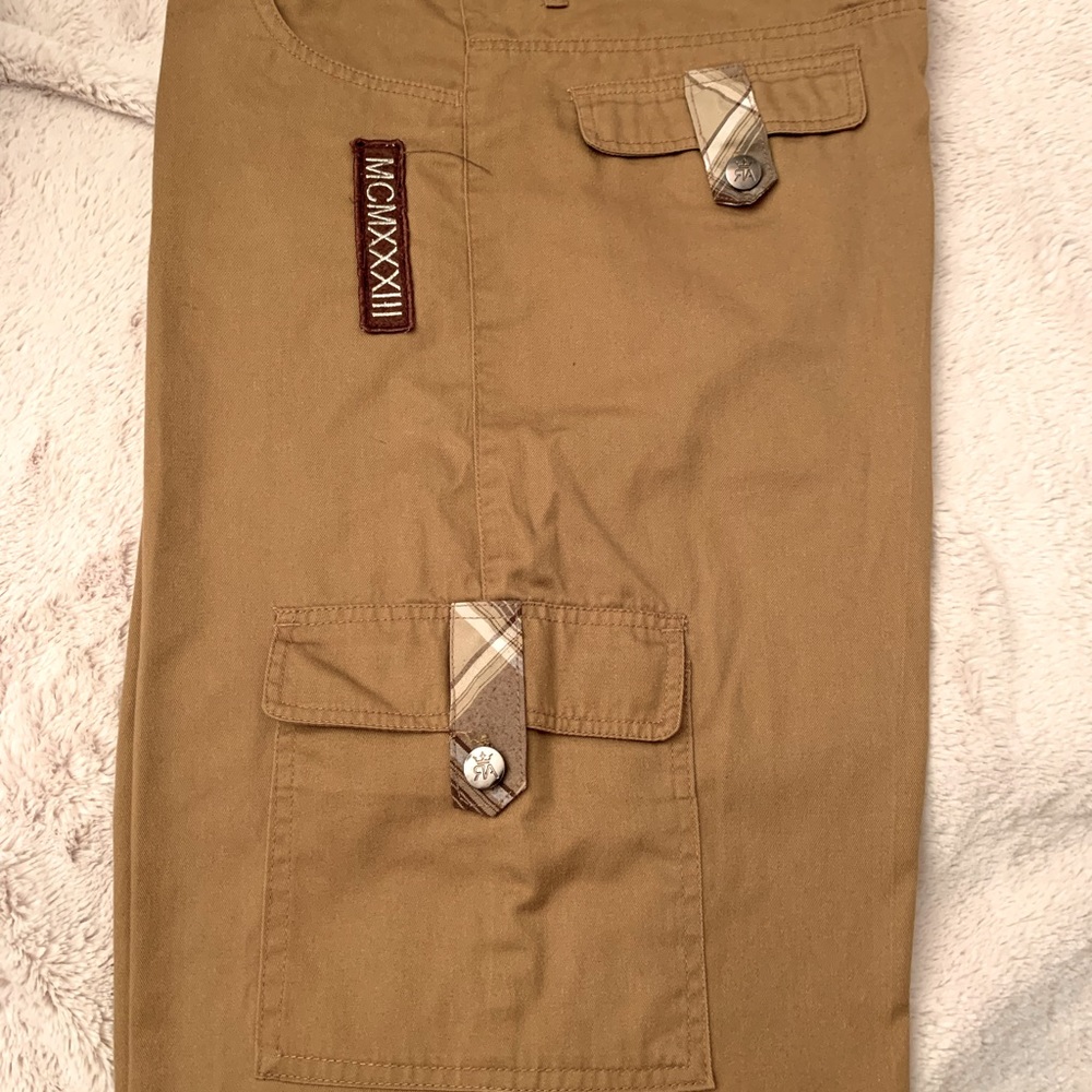 Men cargo shorts